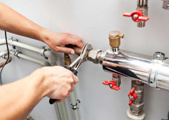 supremehomerenovators-Professional Plumbing Services at Your Doorstep