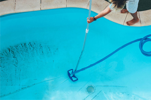 supremehomerenovators Pool Cleaning